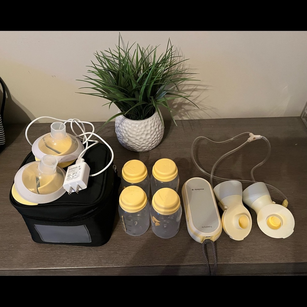 Medela Freestyle Portable Double Electric breast pump
